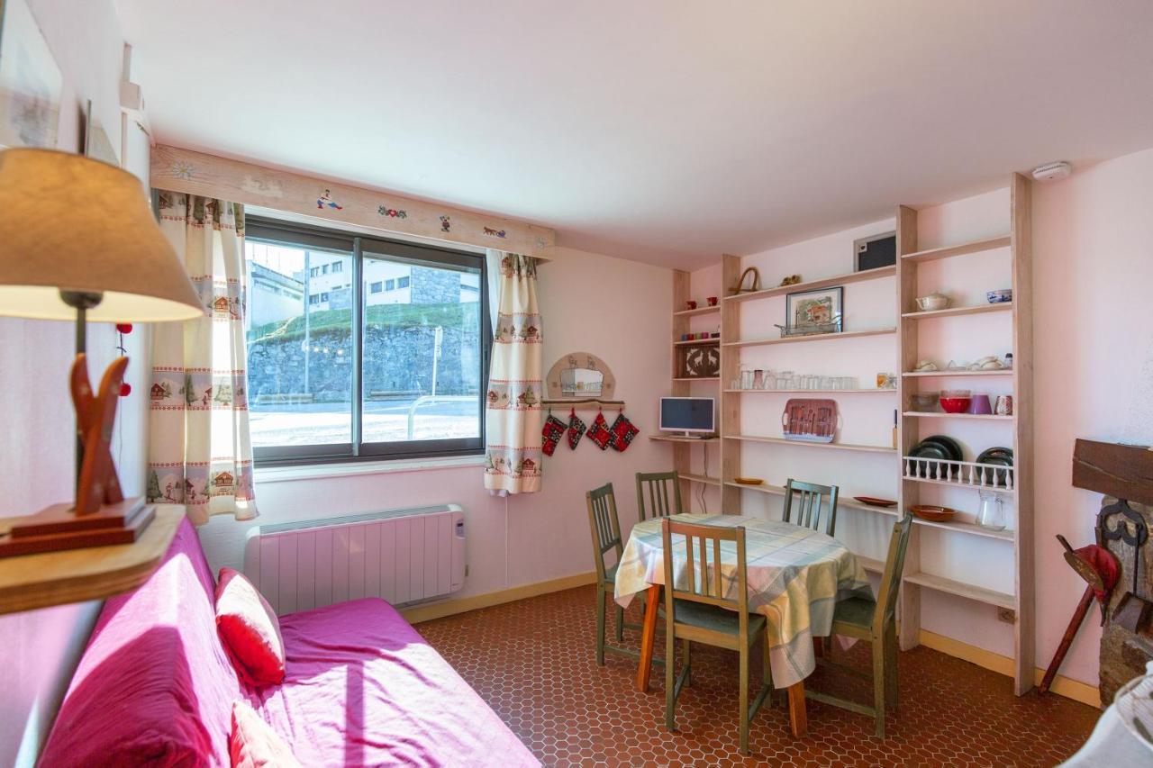 Appartement Pieds Des Pistes 圣拉里苏朗 外观 照片