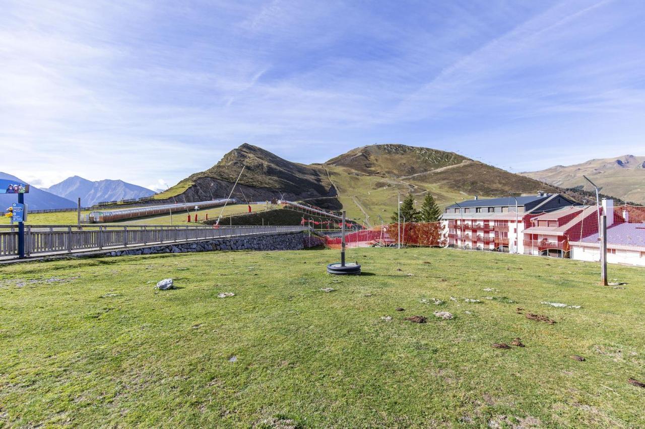 Appartement Pieds Des Pistes 圣拉里苏朗 外观 照片